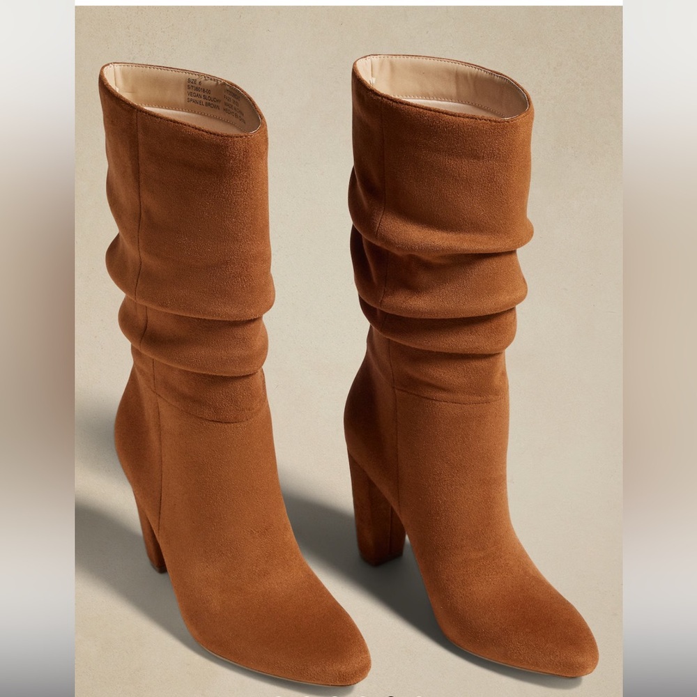 BANANA REPUBLIC VEGAN LEATHER SLOUCHY BOOT SIZE 7 NWT IN BOX